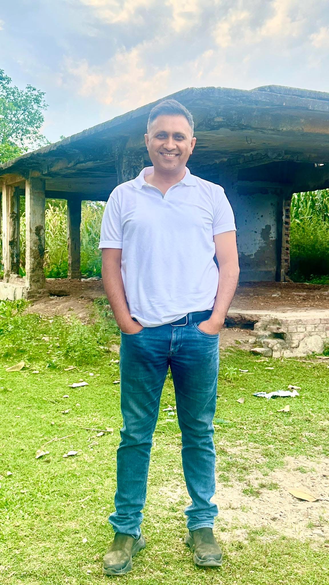 Personal Portrait — Outdoors